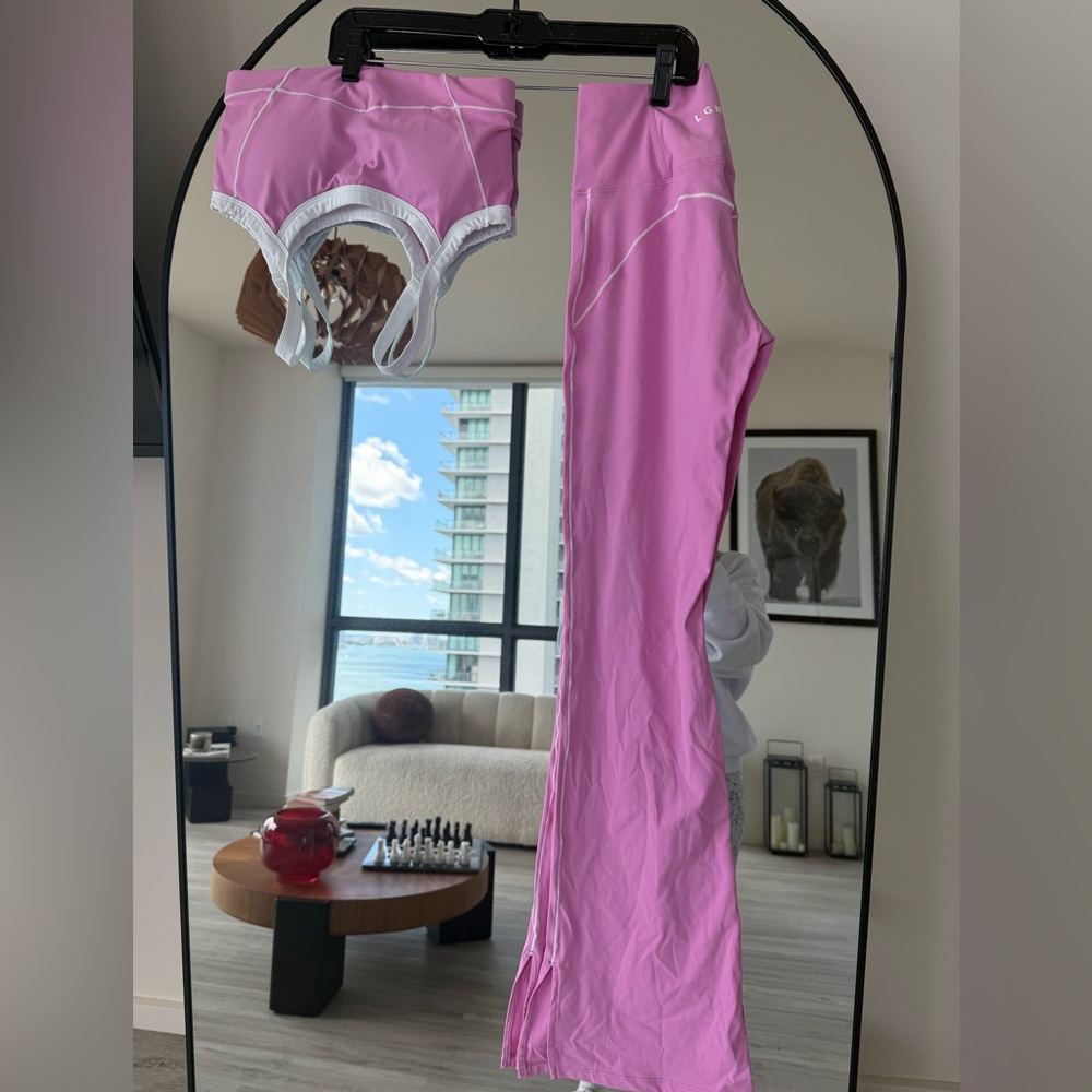 Women's Pink Leggings Set